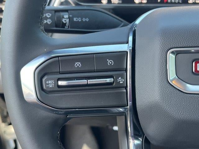 New 2026 GMC Canyon Elevation w/ Technology Package RWD image 17