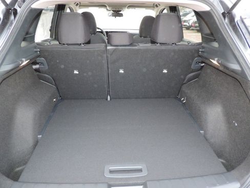 New 2026 Nissan Kicks SV image 13