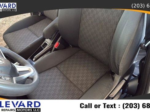 Used 2015 Honda Fit LX image 25