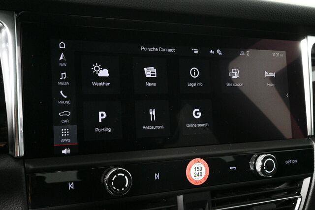 Certified 2026 Porsche Macan AWD/4WD image 15