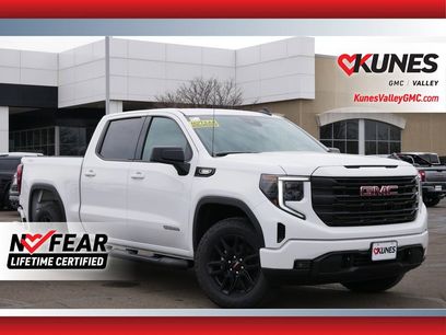New 2026 GMC Sierra 1500 Elevation w/ Elevation Select Package