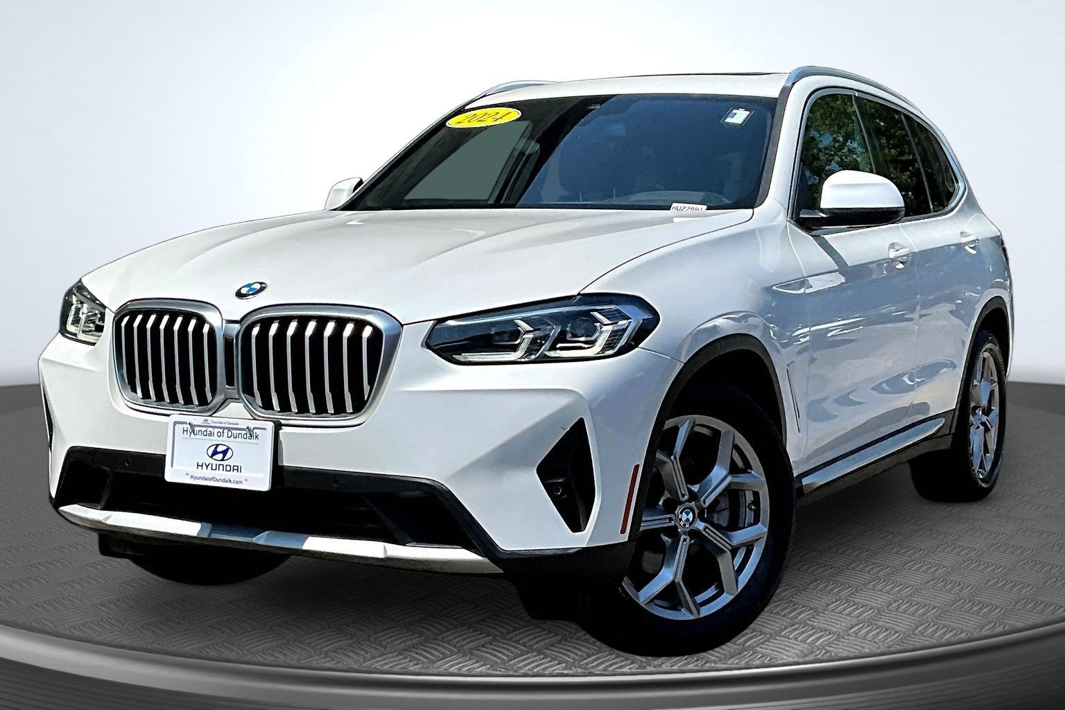 Used 2024 BMW X3 sDrive30i RWD image 1
