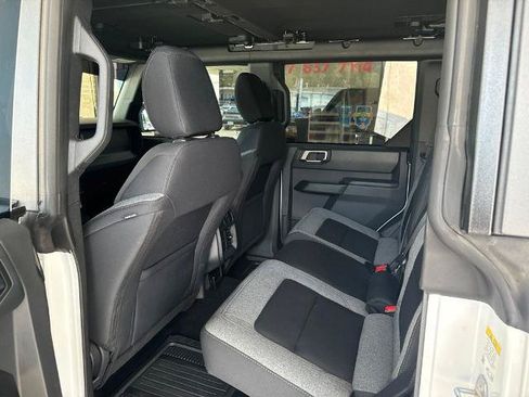Certified 2025 Ford Bronco 4-Door AWD/4WD image 13