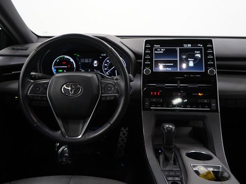 Used 2020 Toyota Avalon XSE w/ All Weather Liner Package image 15