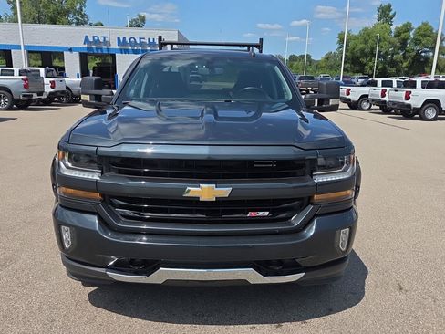 Used 2019 Chevrolet Silverado 1500 LT w/ All Star Edition AWD/4WD image 9