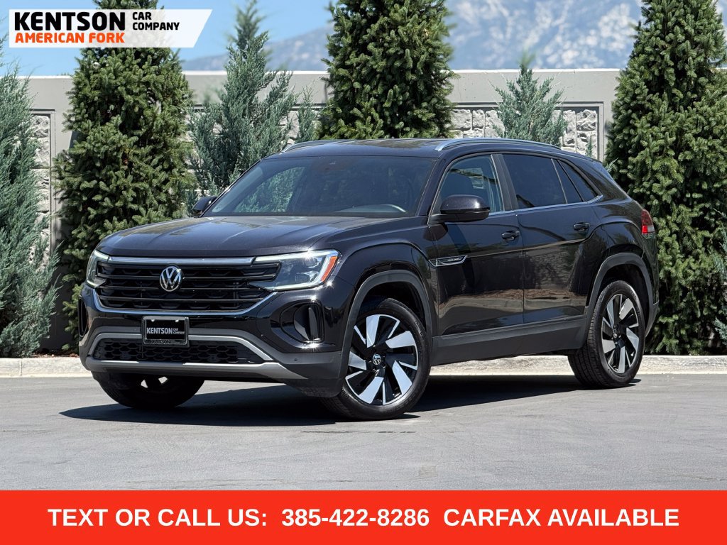 Used 2025 Volkswagen Atlas Cross Sport SE AWD/4WD image 1