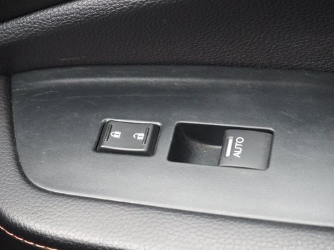 Used 2022 Honda Pilot TrailSport image 29