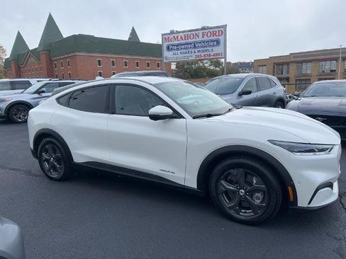 Certified 2021 Ford Mustang Mach-E Select w/ Comfort/Technology Package image 1