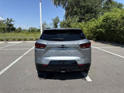Used 2025 Chevrolet Blazer RS w/ Driver Confidence II Package FWD image 4