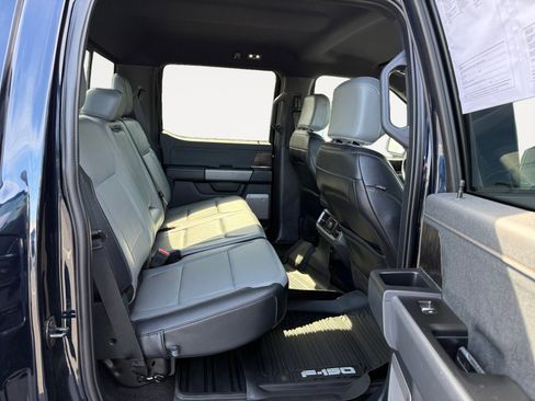 Certified 2022 Ford F150 Lightning Lariat AWD/4WD image 18