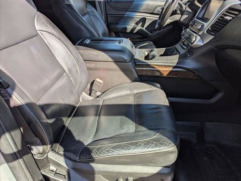 Used 2016 Chevrolet Suburban LT AWD/4WD image 24