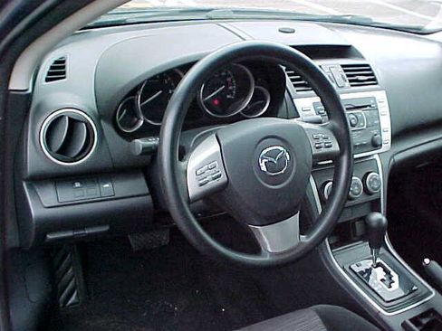 Used 2010 MAZDA MAZDA6 i Sport image 18