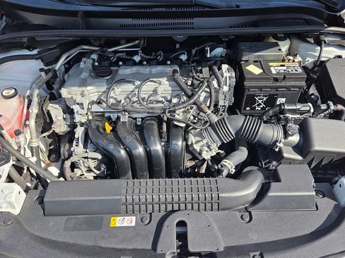 Used 2022 Toyota Corolla LE FWD image 18