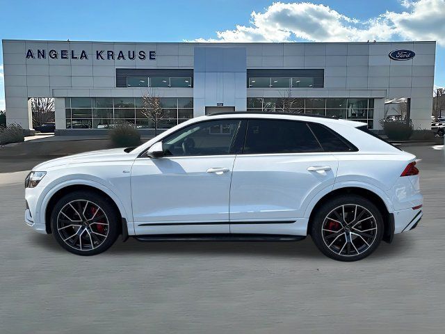 Used 2022 Audi Q8 Premium Plus AWD/4WD image 4