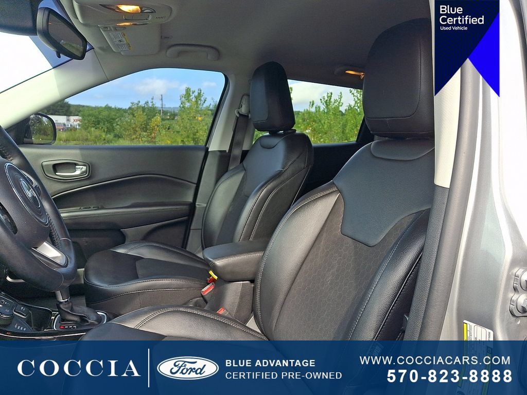 Used 2019 Jeep Compass Latitude AWD/4WD image 15