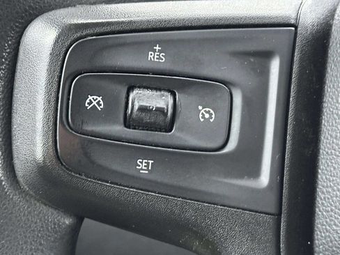 Used 2021 Chevrolet Silverado 1500 Custom Trail Boss w/ LPO, Dark Essentials Package image 33