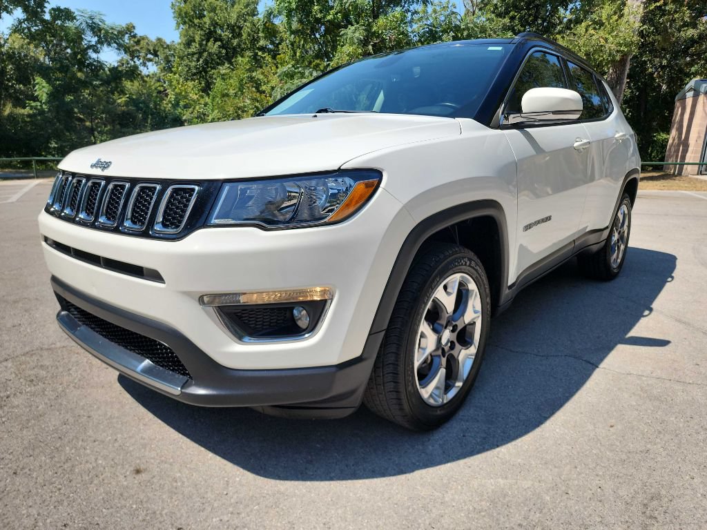 Used 2020 Jeep Compass Limited AWD/4WD image 3