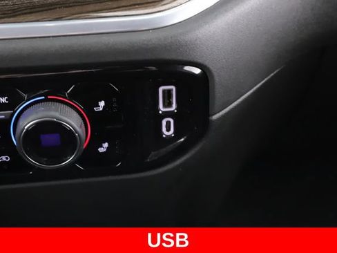 Used 2022 Chevrolet Silverado 1500 RST w/ Protection Package AWD/4WD image 25