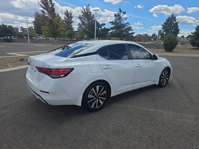 Used 2023 Nissan Sentra SV w/ SV Premium Package FWD image 3