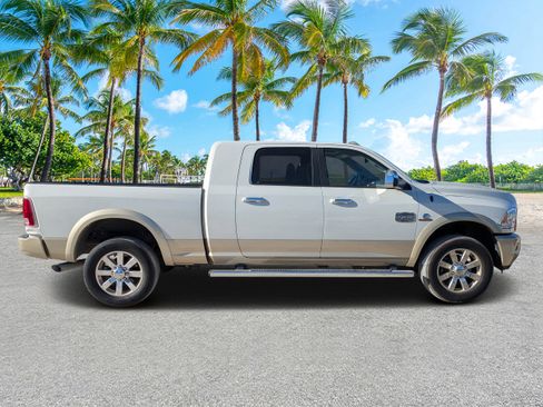 Used 2016 RAM 2500 Longhorn image 2