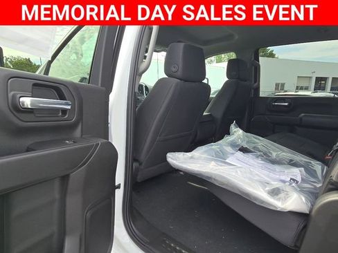 New 2025 Chevrolet Silverado 2500 Custom w/ Custom Value Package AWD/4WD image 15