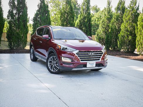 Used 2020 Hyundai Tucson Ultimate w/ Cargo Package AWD/4WD image 2