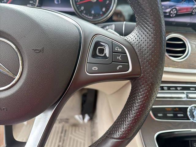 Used 2018 Mercedes-Benz E 300 4MATIC image 16