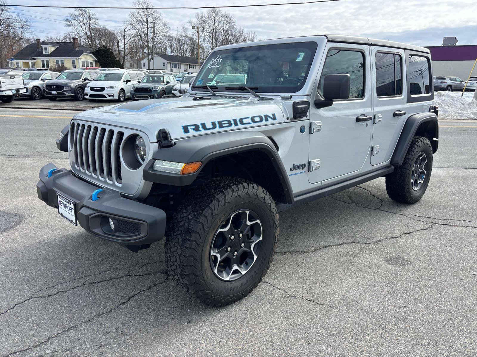 Used 2023 Jeep Wrangler Unlimited Rubicon 4xe w/ Cold Weather Group AWD/4WD image 7