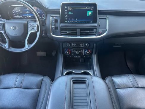 Used 2024 Chevrolet Suburban RST RWD image 15