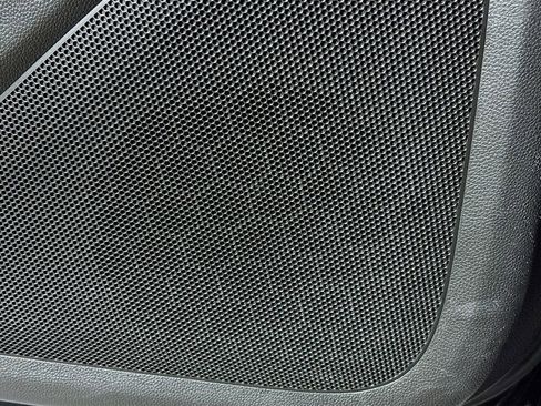 Certified 2022 Chevrolet Traverse RS image 28