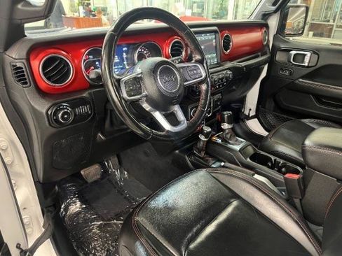 Used 2021 Jeep Wrangler Unlimited Rubicon AWD/4WD image 9