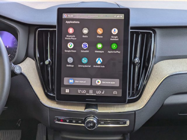 Certified 2026 Volvo XC60 B5 Plus AWD/4WD image 23