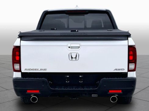 Used 2023 Honda Ridgeline Black Edition image 5