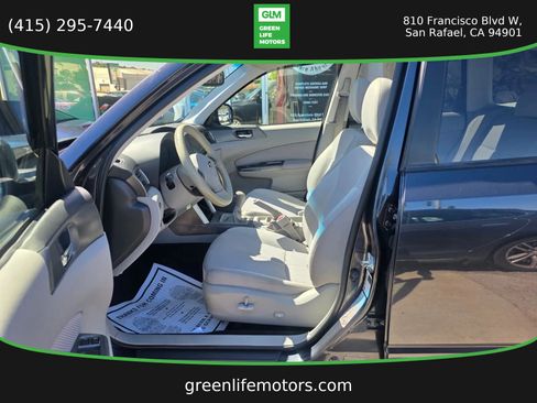 Used 2011 Subaru Forester 2.5X Premium AWD/4WD image 12