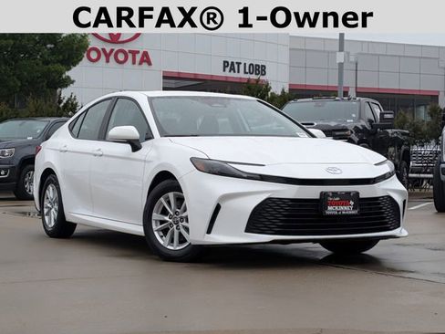 Used 2025 Toyota Camry LE FWD image 2