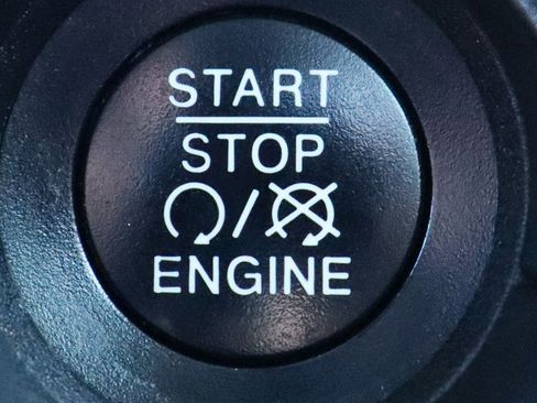 Used 2022 Jeep Renegade Latitude w/ Convenience Group image 59