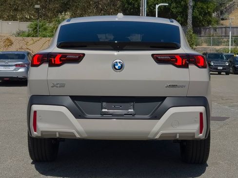 New 2026 BMW X2 xDrive28i w/ Technology Package AWD/4WD image 17