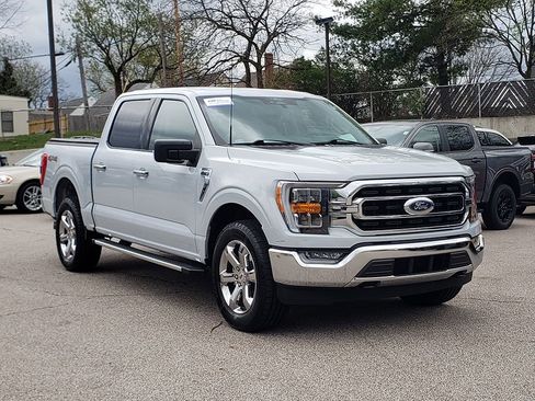 Certified 2022 Ford F150 XLT w/ Equipment Group 302A High AWD/4WD image 3