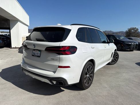 Used 2026 BMW X5 xDrive40i w/ M Sport Package AWD/4WD image 4