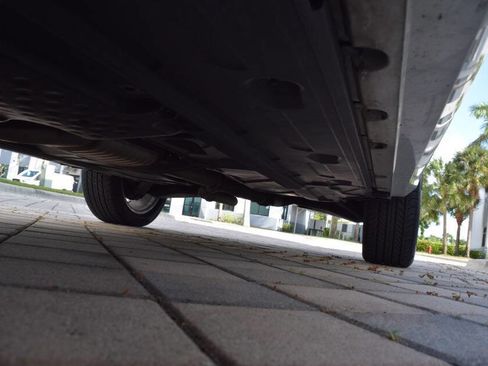 Used 2013 Mercedes-Benz GLK 250 BlueTEC 4MATIC image 98