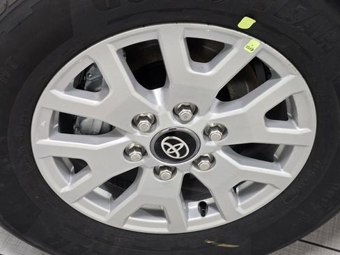 New 2026 Toyota Tacoma SR5 image 8