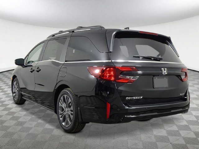 New 2027 Honda Odyssey Touring image 4