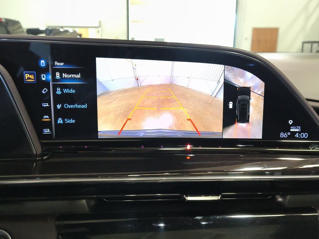 Used 2022 Cadillac Escalade Sport Platinum AWD/4WD image 6