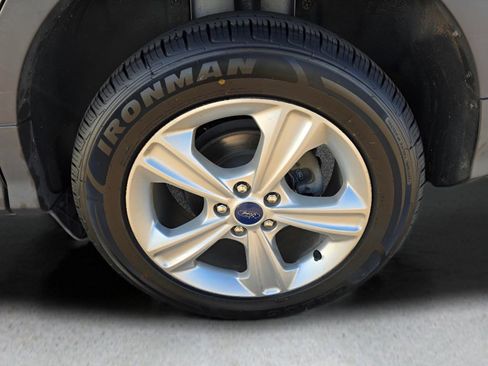 Used 2014 Ford Escape SE w/ Equipment Group 201A image 11