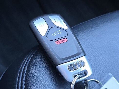 Used 2019 Audi Q7 3.0T Premium Plus w/ Premium Plus Package image 34