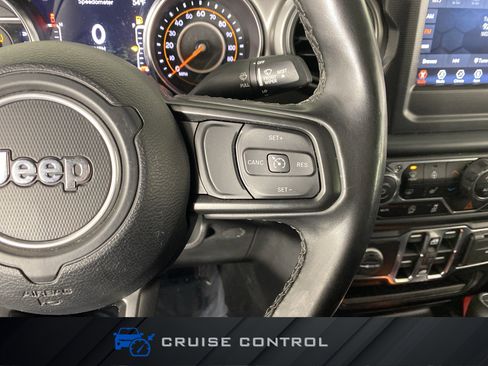 Used 2022 Jeep Gladiator Sport image 23