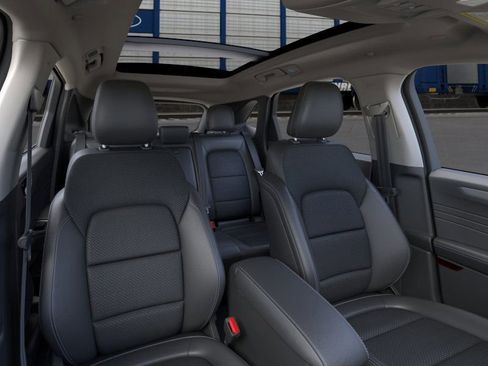 New 2026 Ford Escape SE image 10