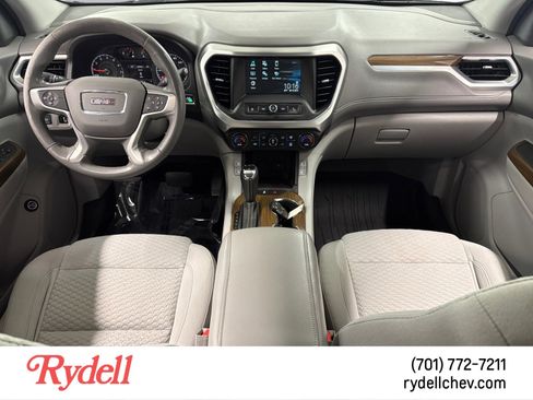 Used 2018 GMC Acadia SLE AWD/4WD image 12