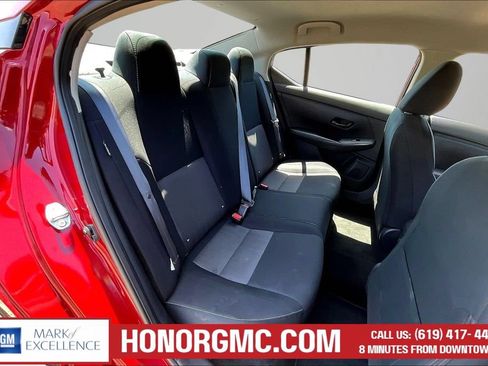 Used 2024 Nissan Sentra SV FWD image 25