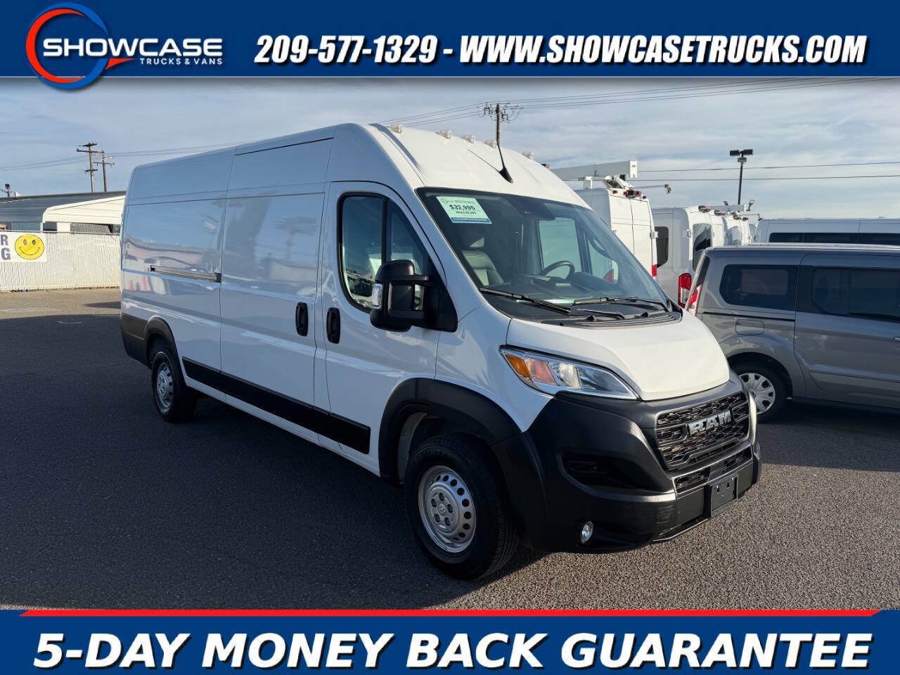Used 2025 RAM ProMaster 3500 w/ Convenience Group FWD image 1
